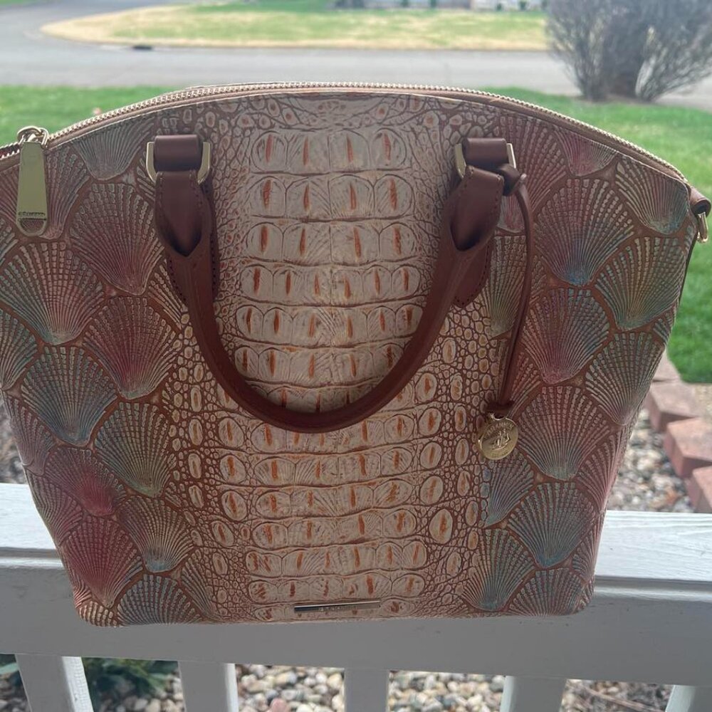 Brahmin Large Duxbury in Scallop Bondi Pastel Seashell with Matching Ady Wallet
